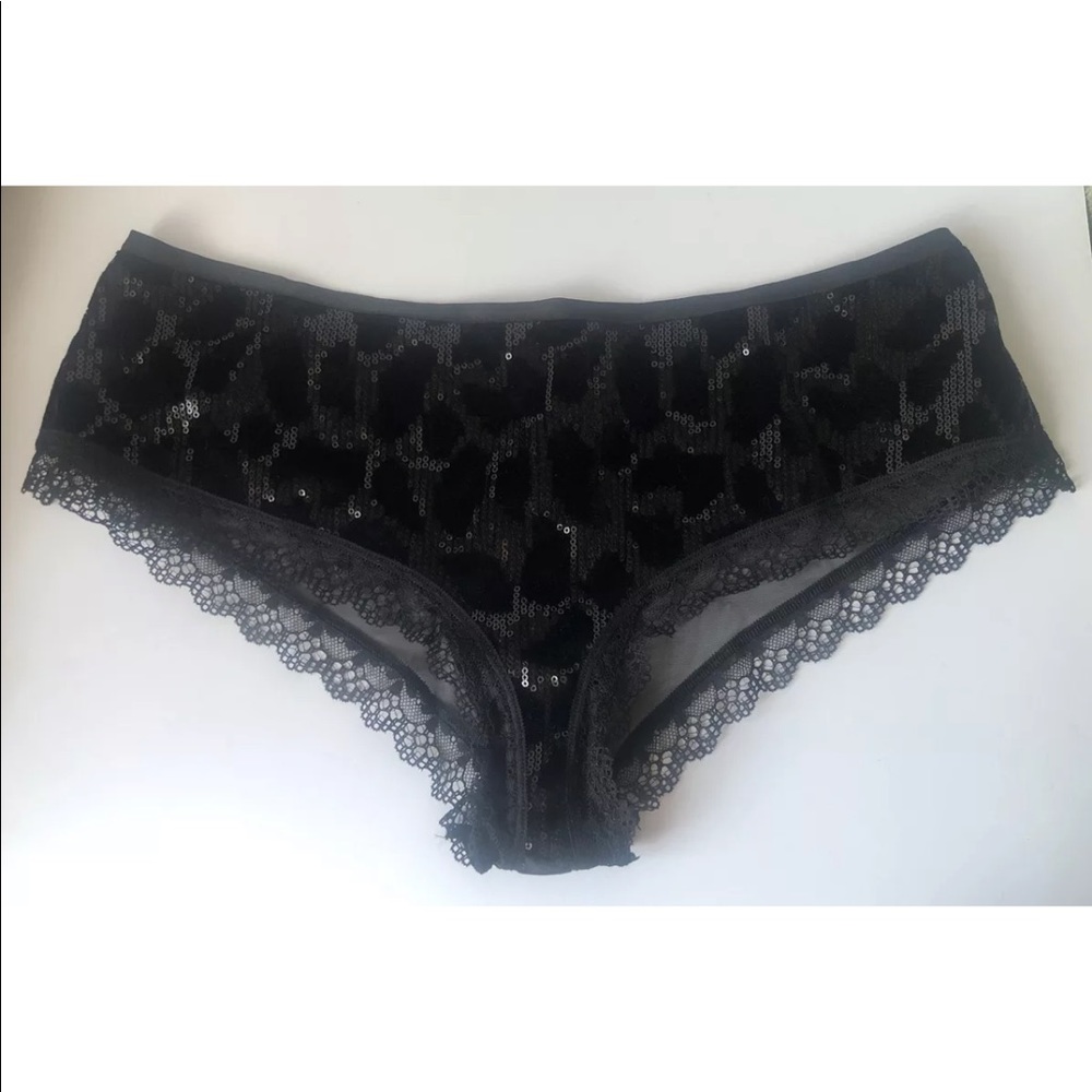 Victoria Secret / Very Sexy Cheeky, size medium